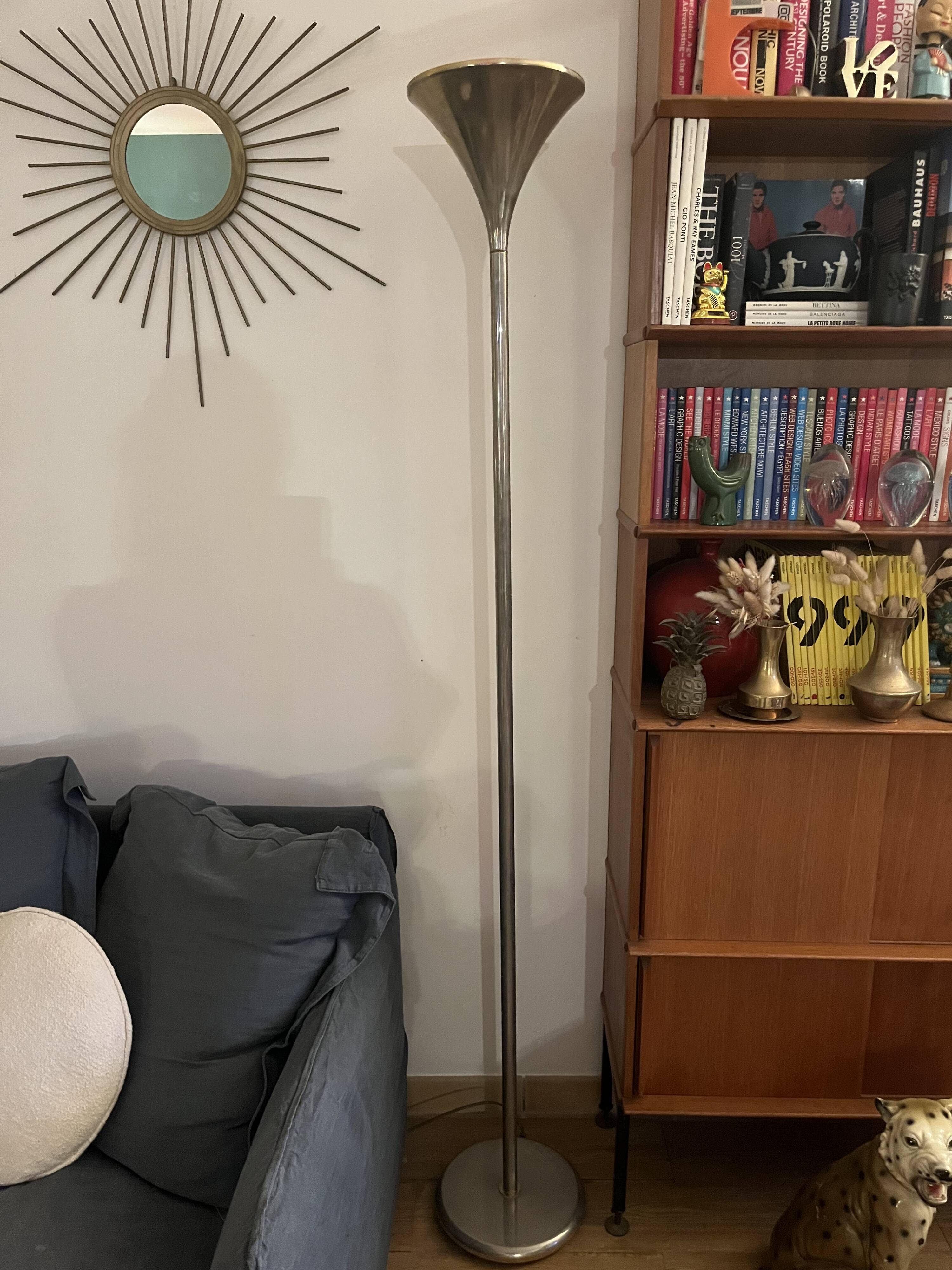 Lampadaire en aluminium et laiton années 70 EPi Paris