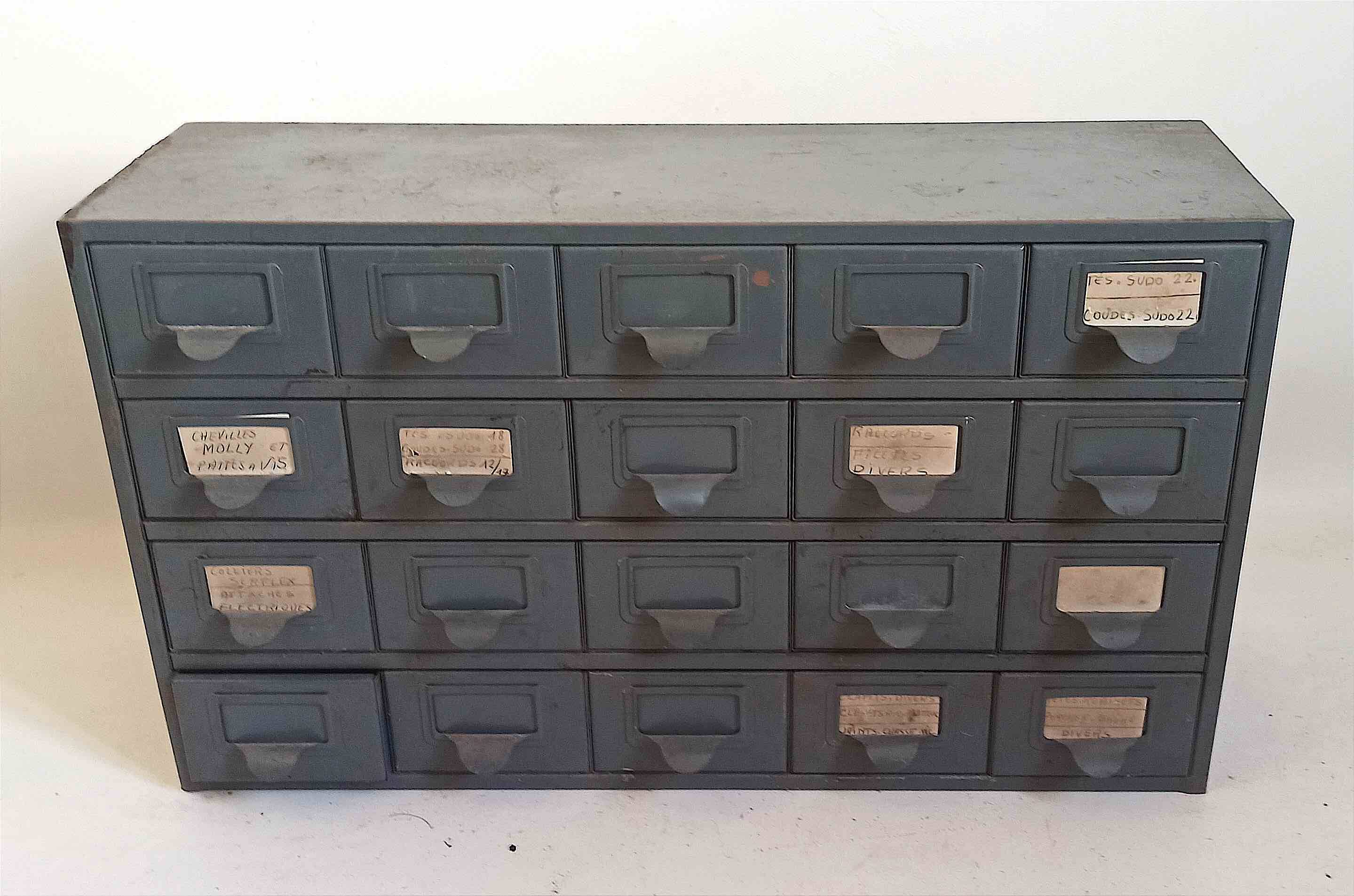 Metal workshop cabinet with 20 drawers, width 69 cm