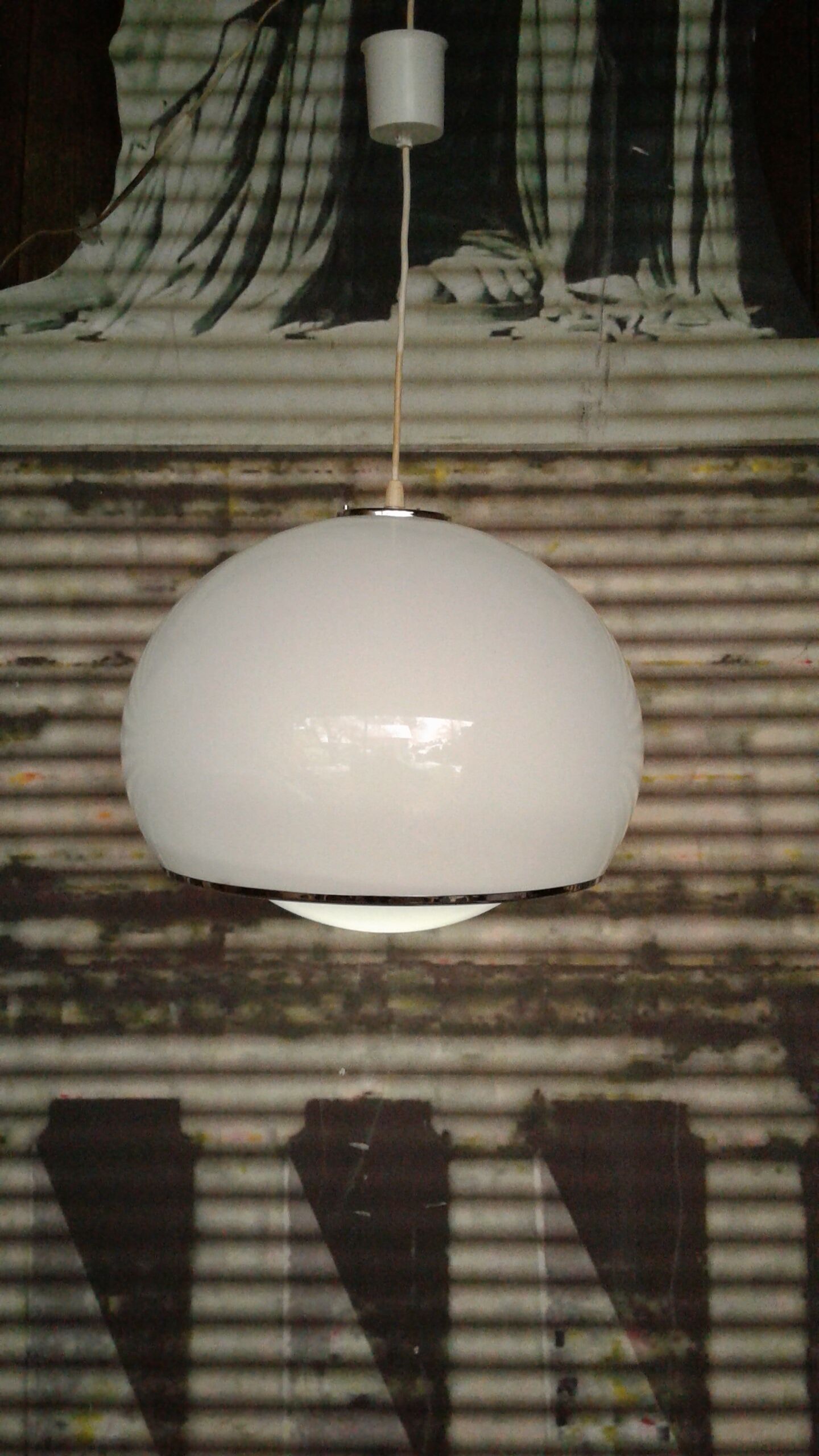 Suspension vintage circa 1970 Harvey Guzzini