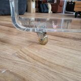 Table basse à roulettes en plexi