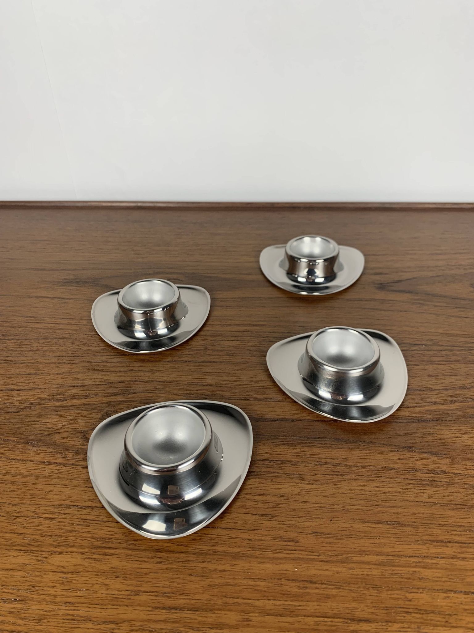 Set of 4 stainless steel egg cups Mark Tischfein, Germany, 1970