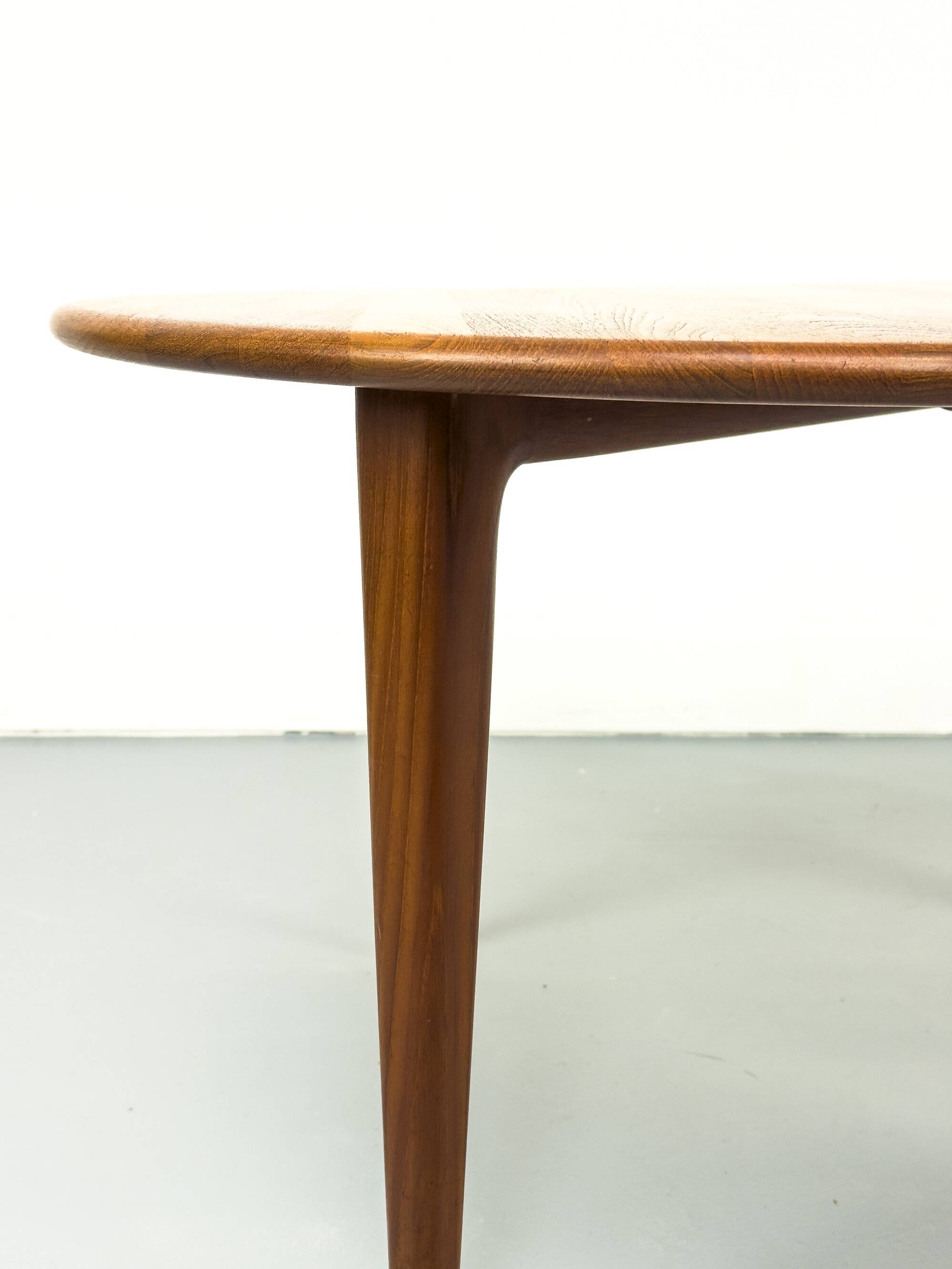 Circular Teak Coffee Table from Mikael Laursen, 1960s