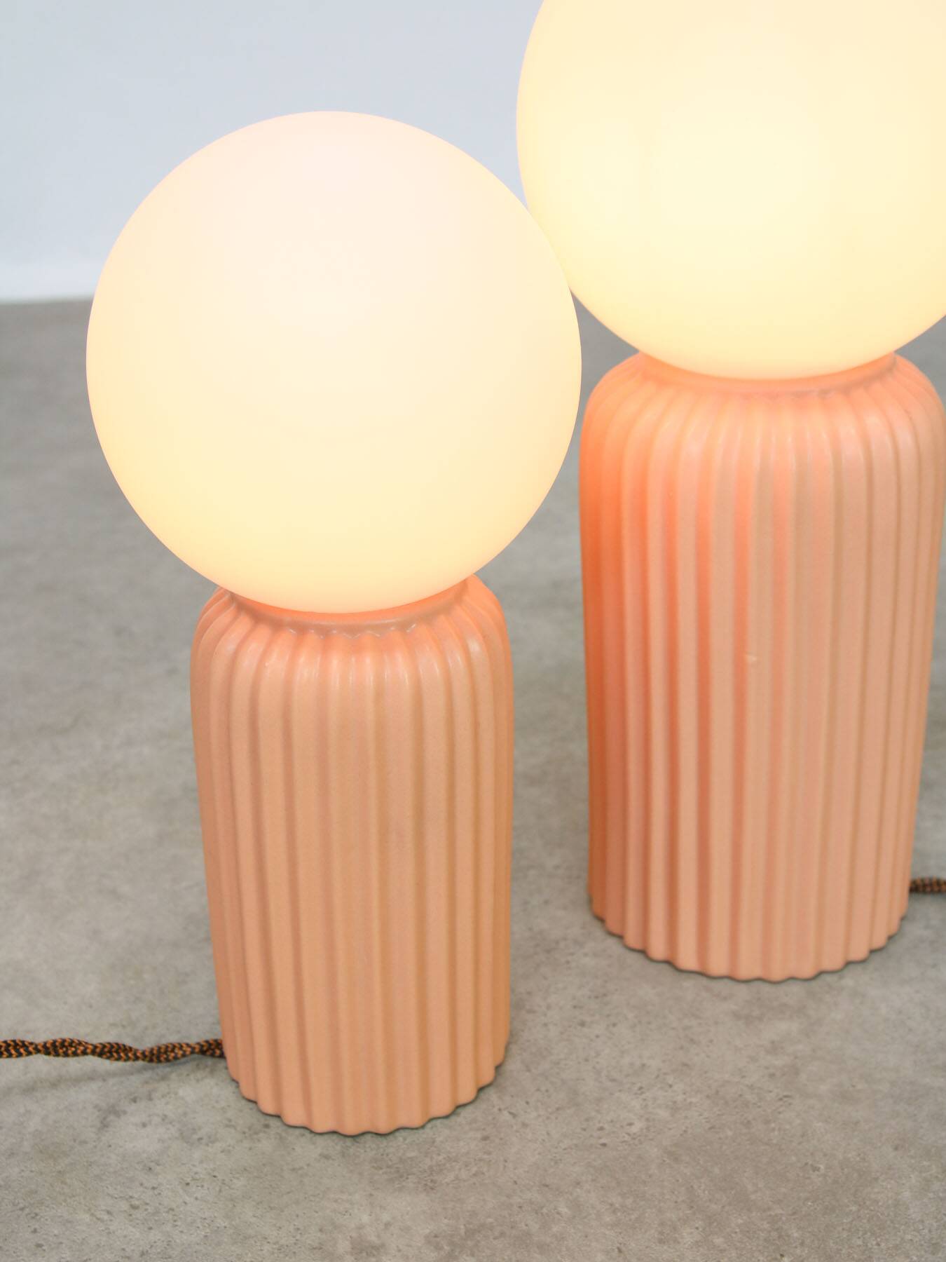 Vintage Italian Ceramic Table Lamps in Salmon Ceramic and Opaline, set of 2
