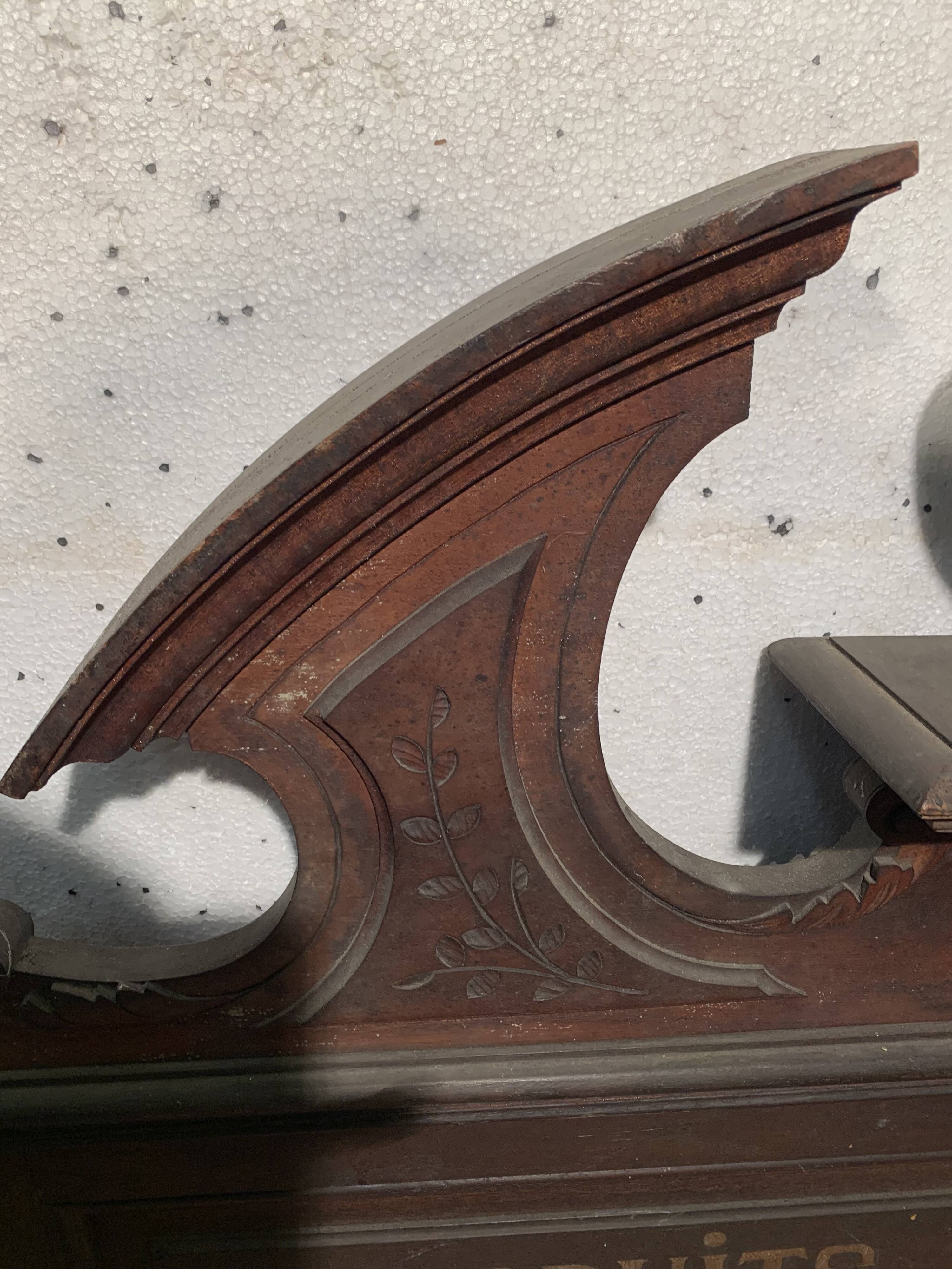 Pediment or top of furniture in natural wood XIX century