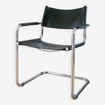 fauteuil tubulaire en croute de cuir et chrome S34 Cantilever