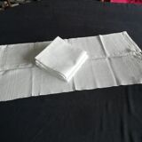 3 honeycomb toilet towels