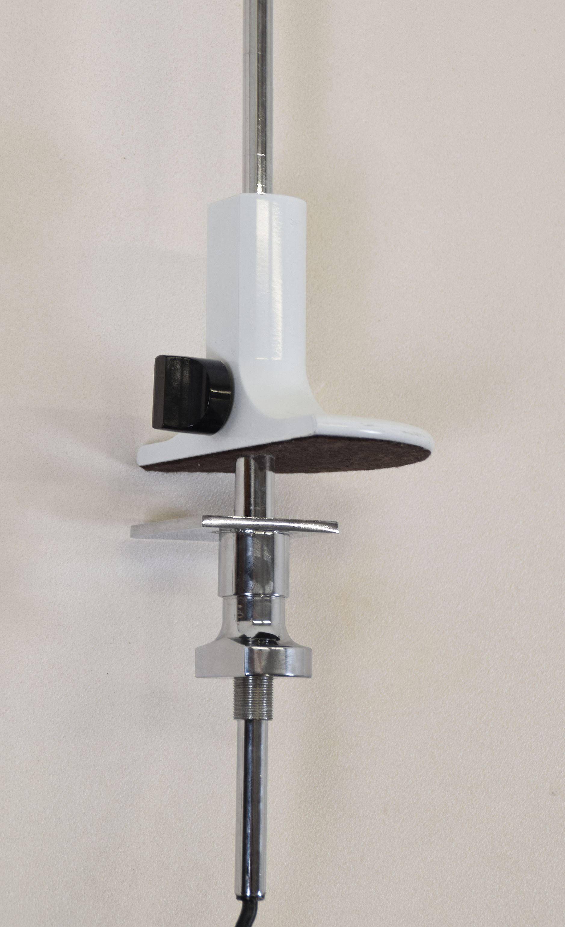 Spider clamp lamp designed by Joe Colombo for Oluce, 1965