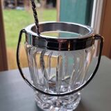 Ice bucket