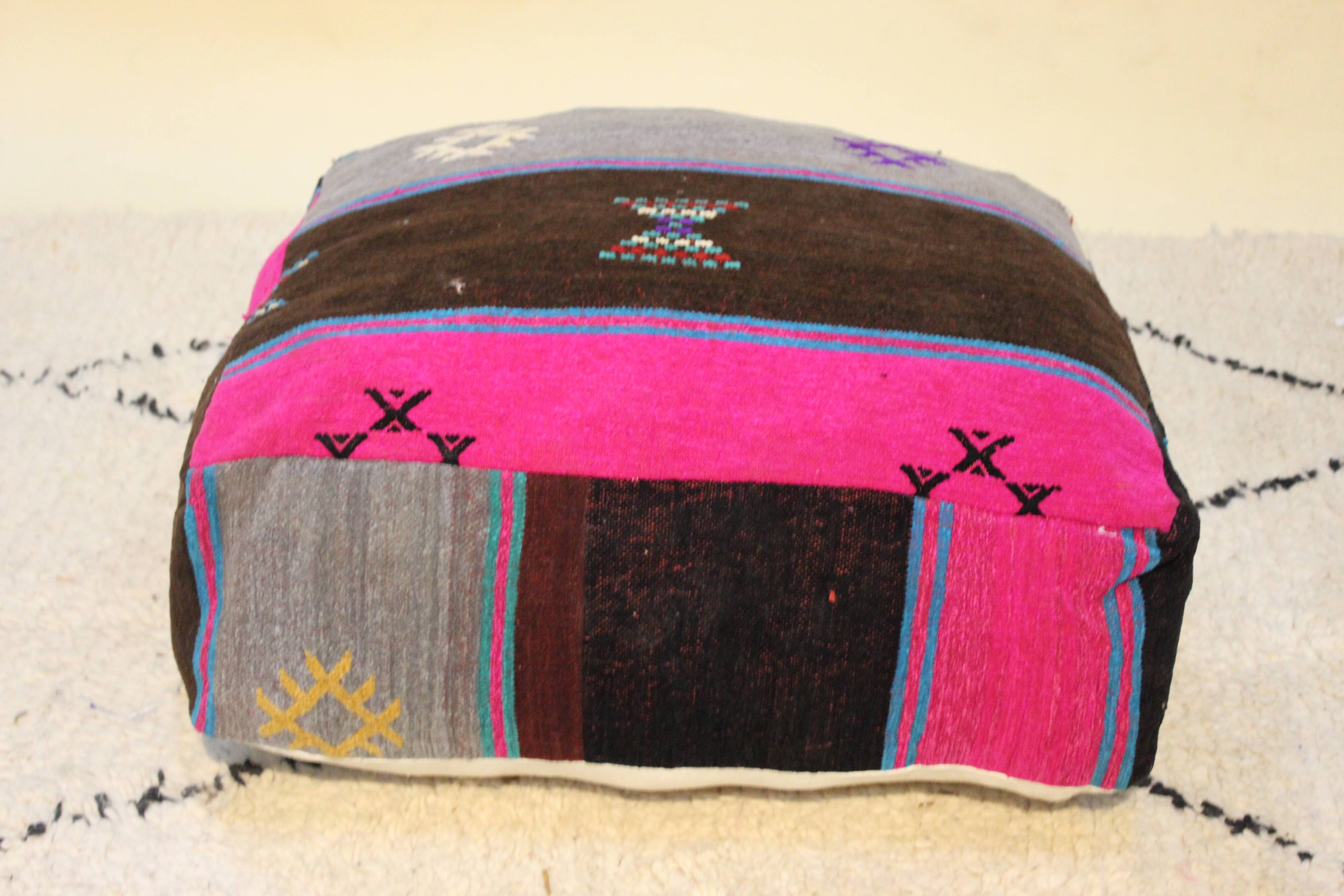 Pouf in Moroccan cotton