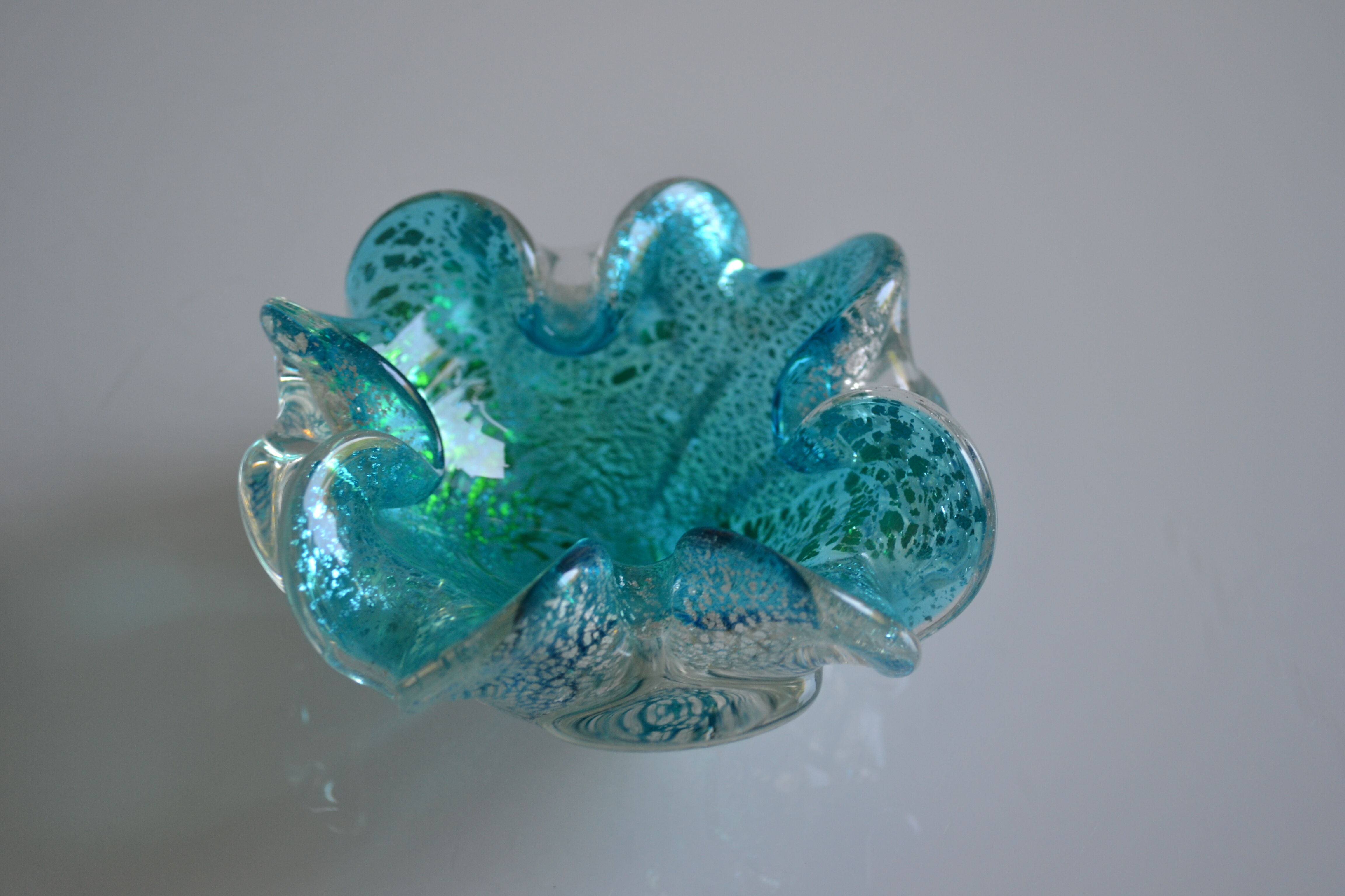 empty blue Murano pockets