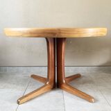 Table scandinave ronde vintage à pied central étoile extensible, éditée par baumann