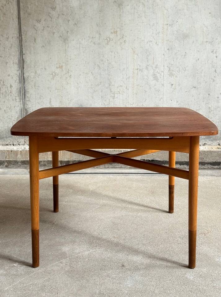 Extendable dining table by Kurt Østervig & Carl Madsen for P Jeppesen møbel