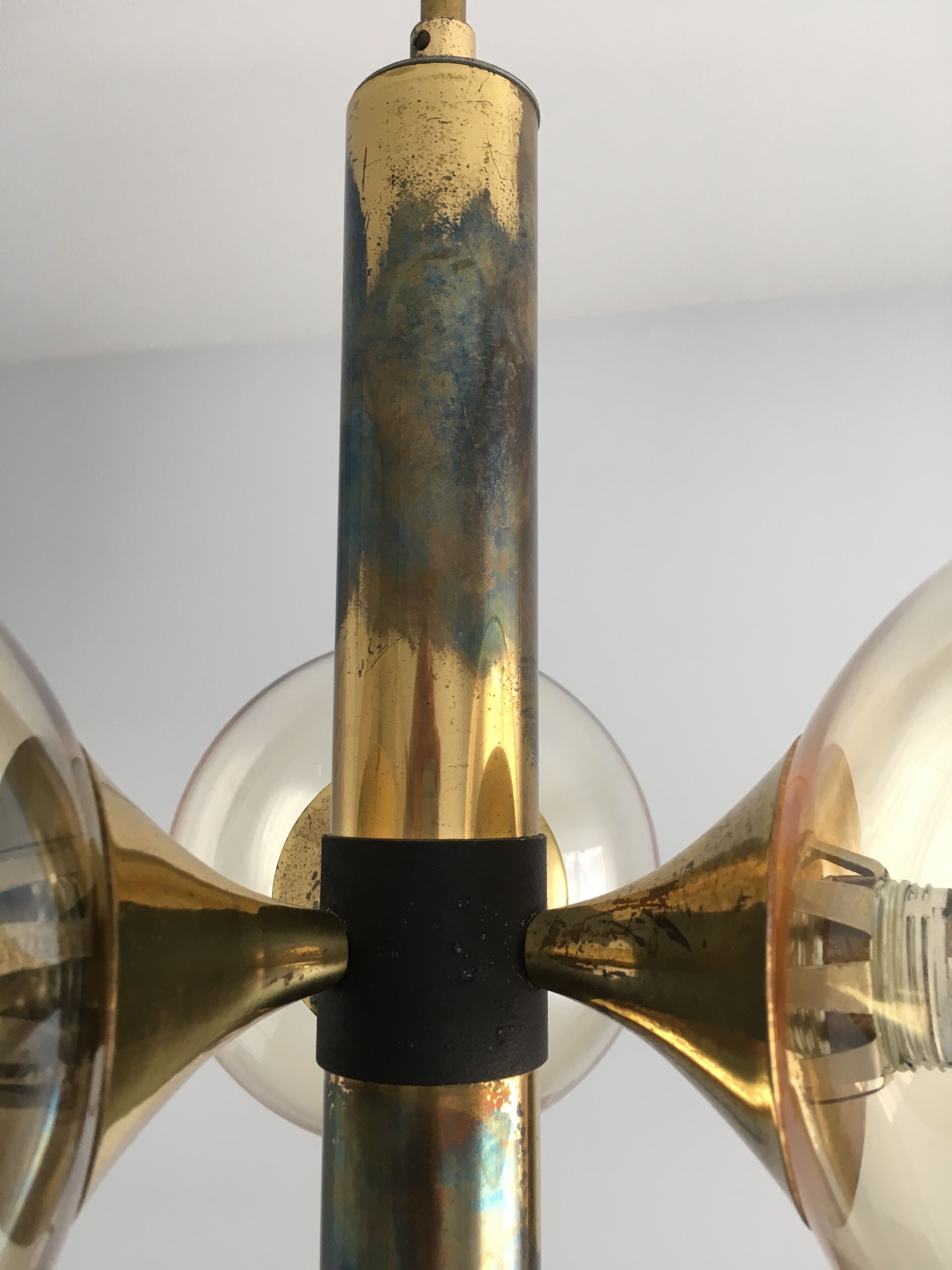 Suspension verre métal dorée années 60
