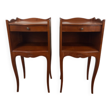 Paire de tables de chevet style Louis XV