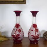 Paire de vases en verre