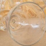 Service de 10 verres à vin en cristal ciselé