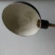Lampe des années 50, en métal noir et doré