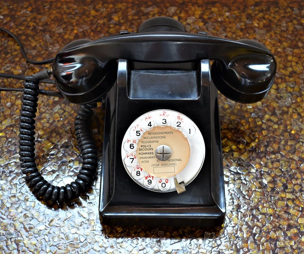 Old phone PTT vintage 60's bakelite