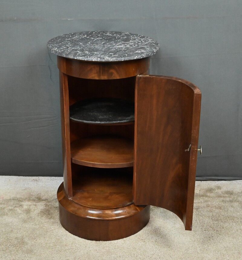 Mahogany bed, Empire style – late 19th century