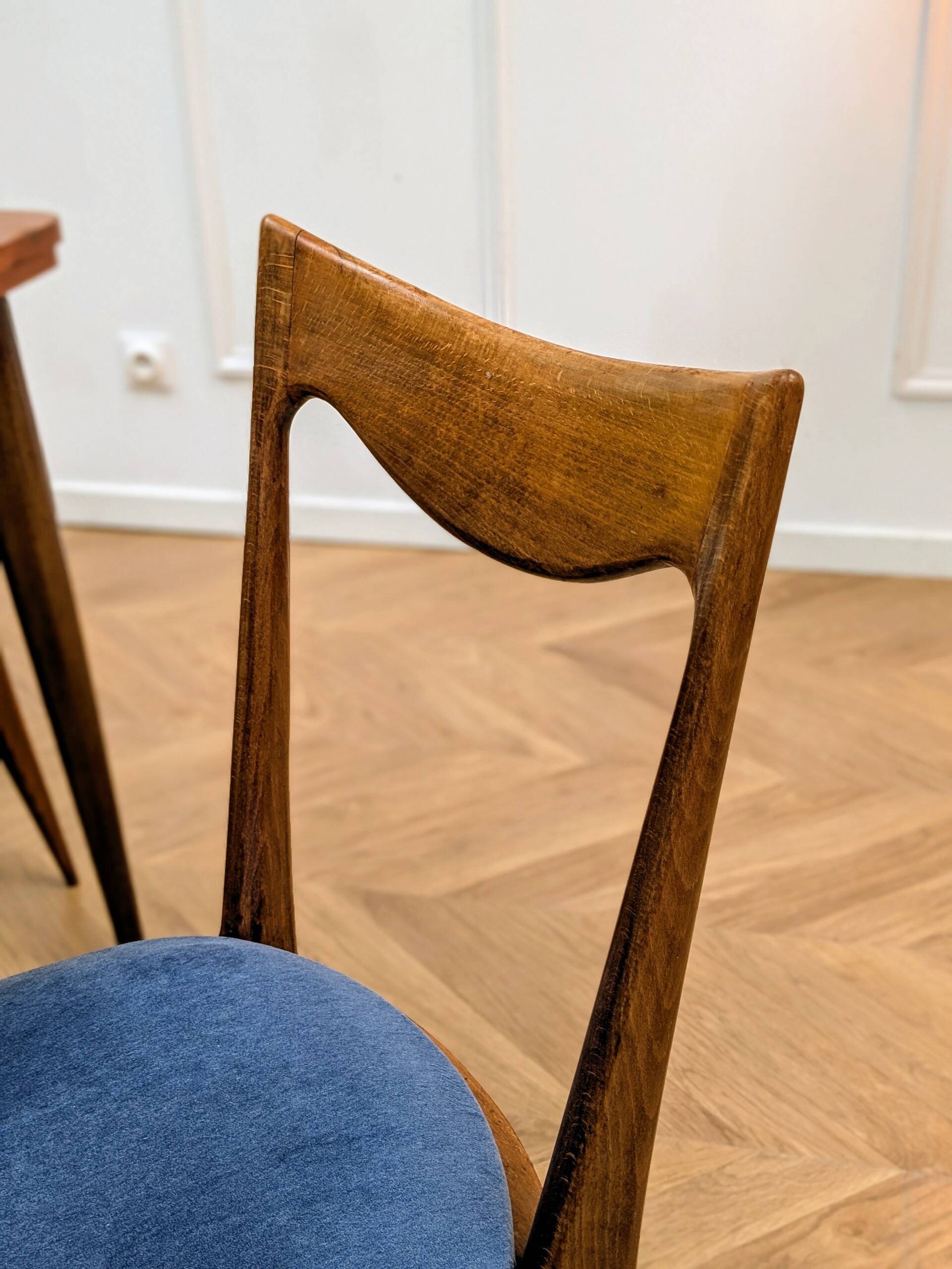 Set of 6 Scandinavian chairs