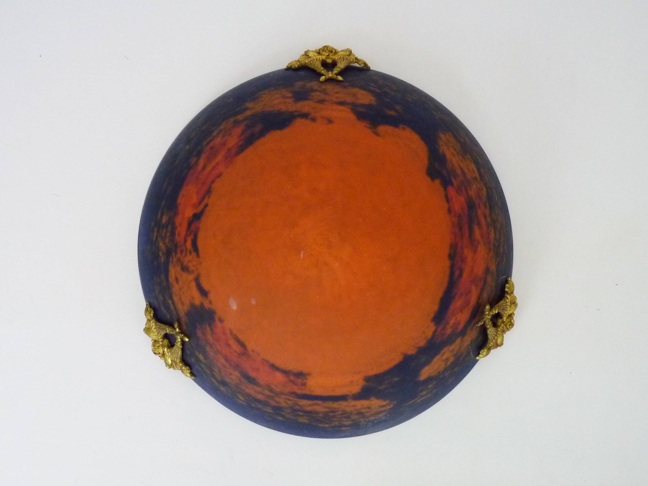 Art Deco 1 Feu Noverdy France basin pendant light in marmoreal glass paste