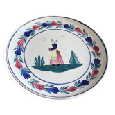 Assiette plate Henriot Quimper motif bretonne