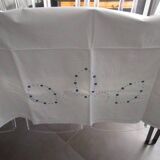 Old embroidered tablecloth: 210x140cm