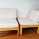 Paire de chauffeuses bois et tissu bouclette