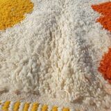 Unique Moroccan rug in natural wool 3x2 m