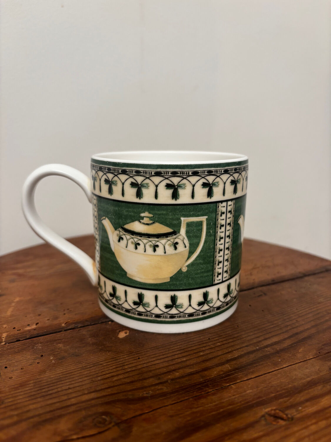 Wedgwood Green teapot mug