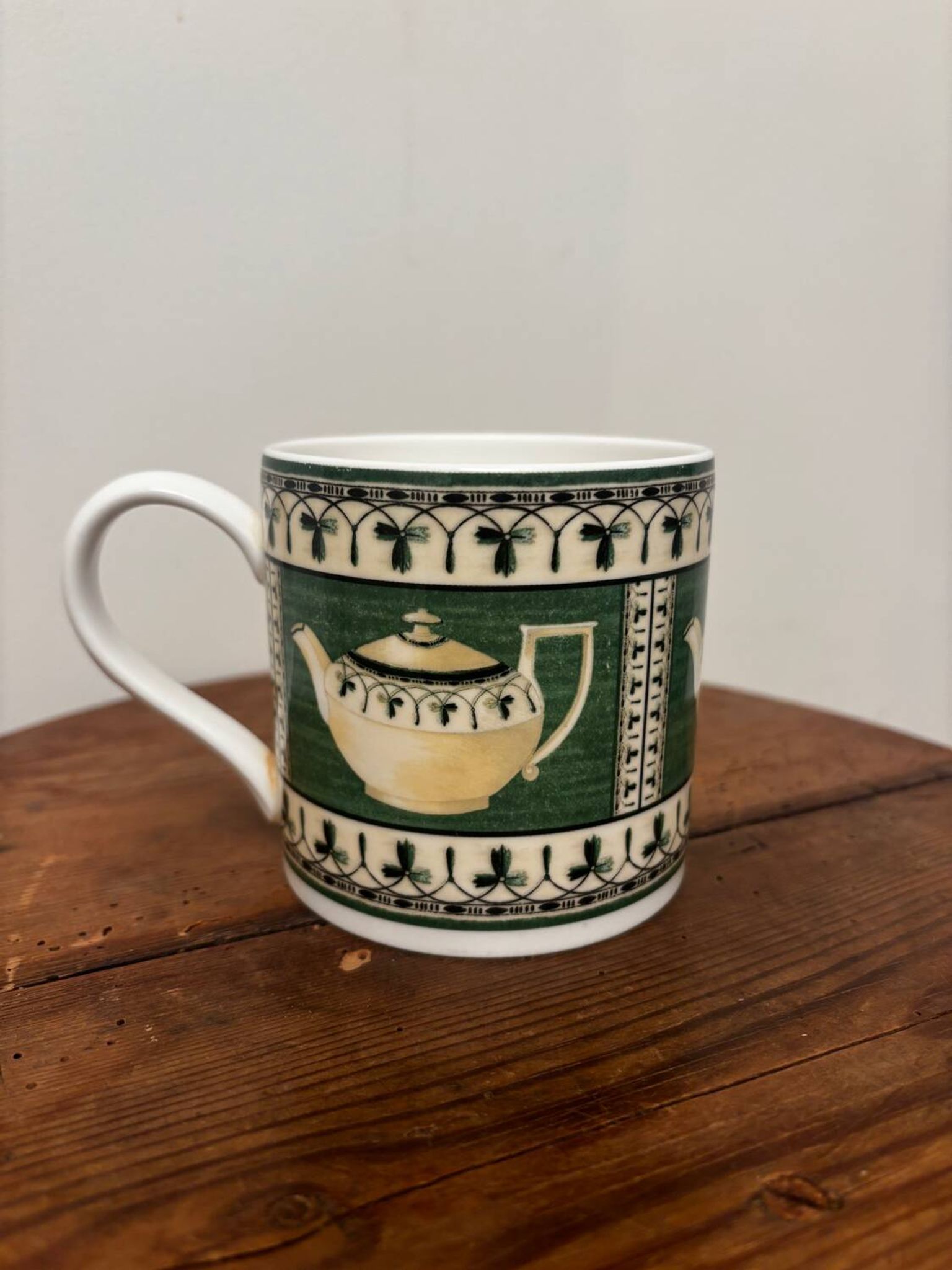 Wedgwood Green teapot mug
