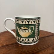 Wedgwood Green teapot mug