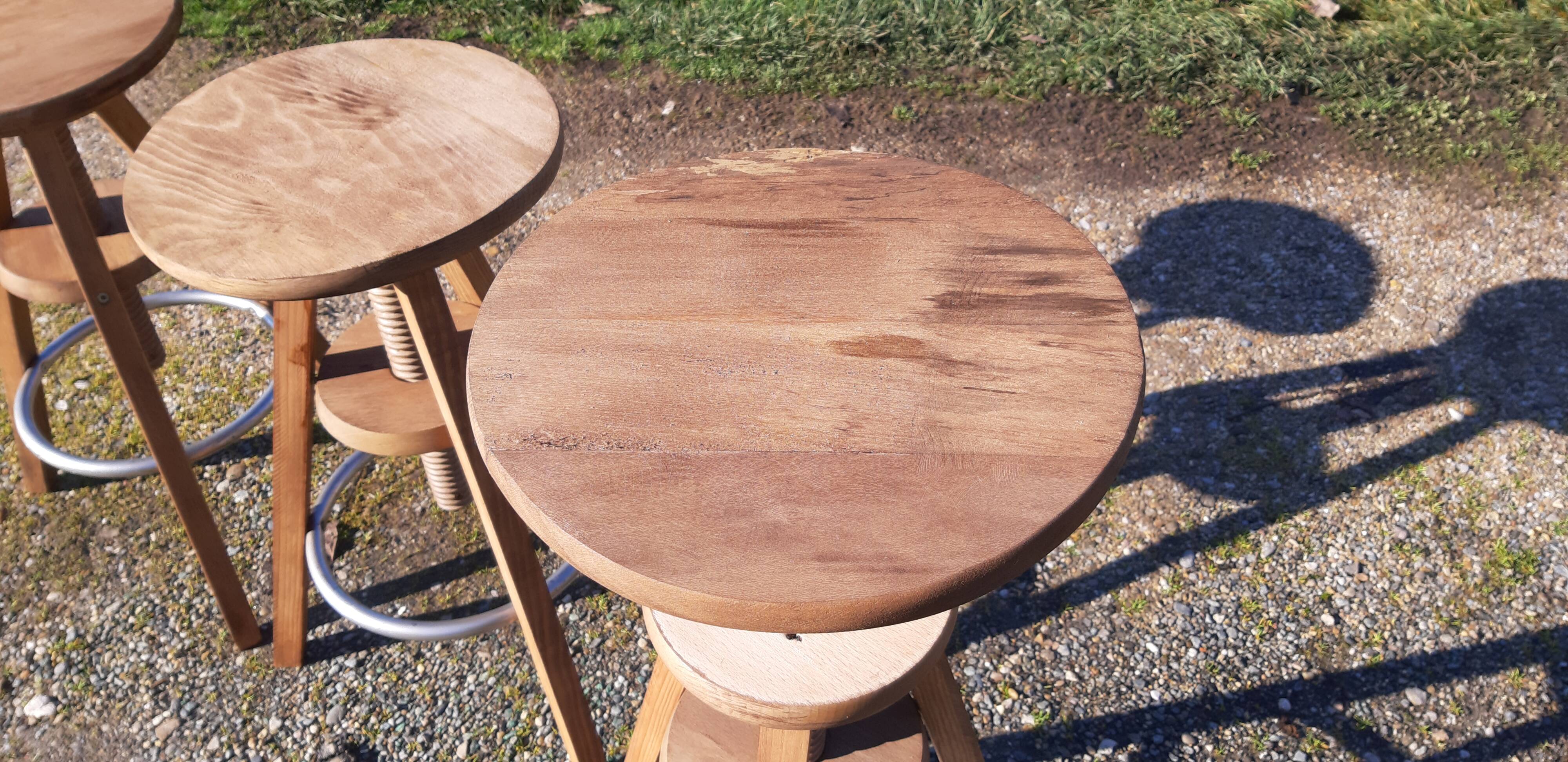 3 industrial stools in iron and wood