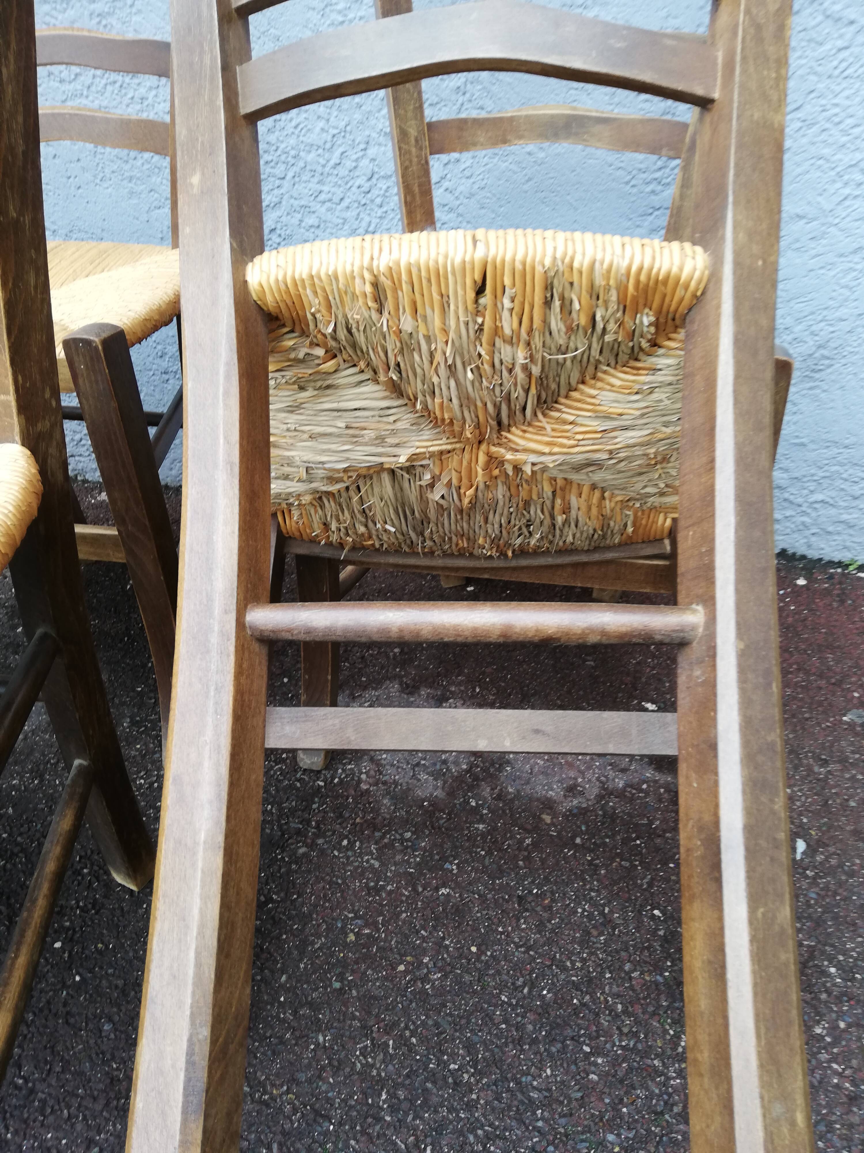 Lot of straw chairs