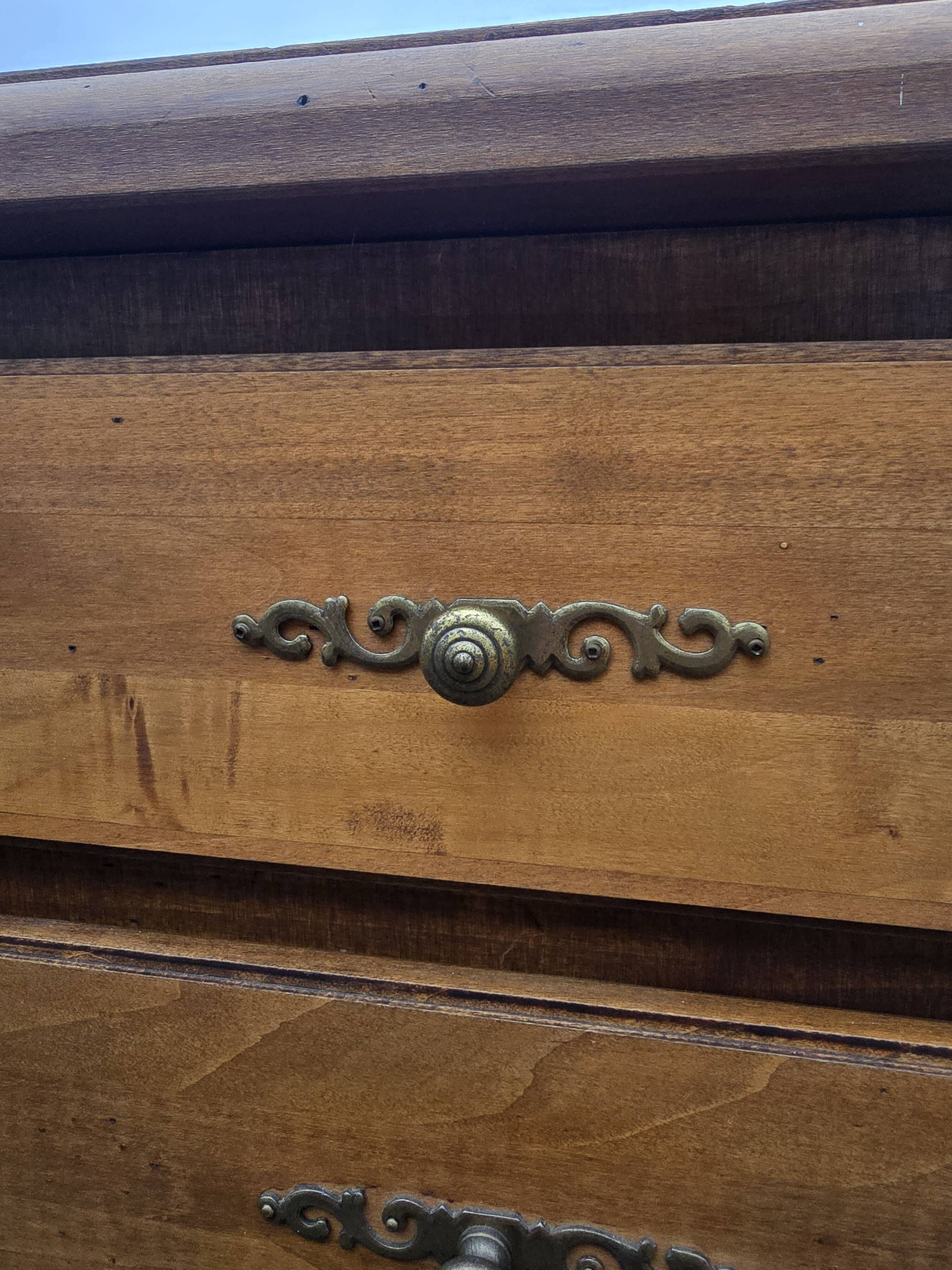 5 drawer chest of drawers