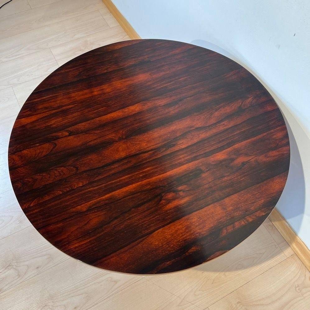Art Deco Round Side Table in Rosewood Veneer, France, 1930s