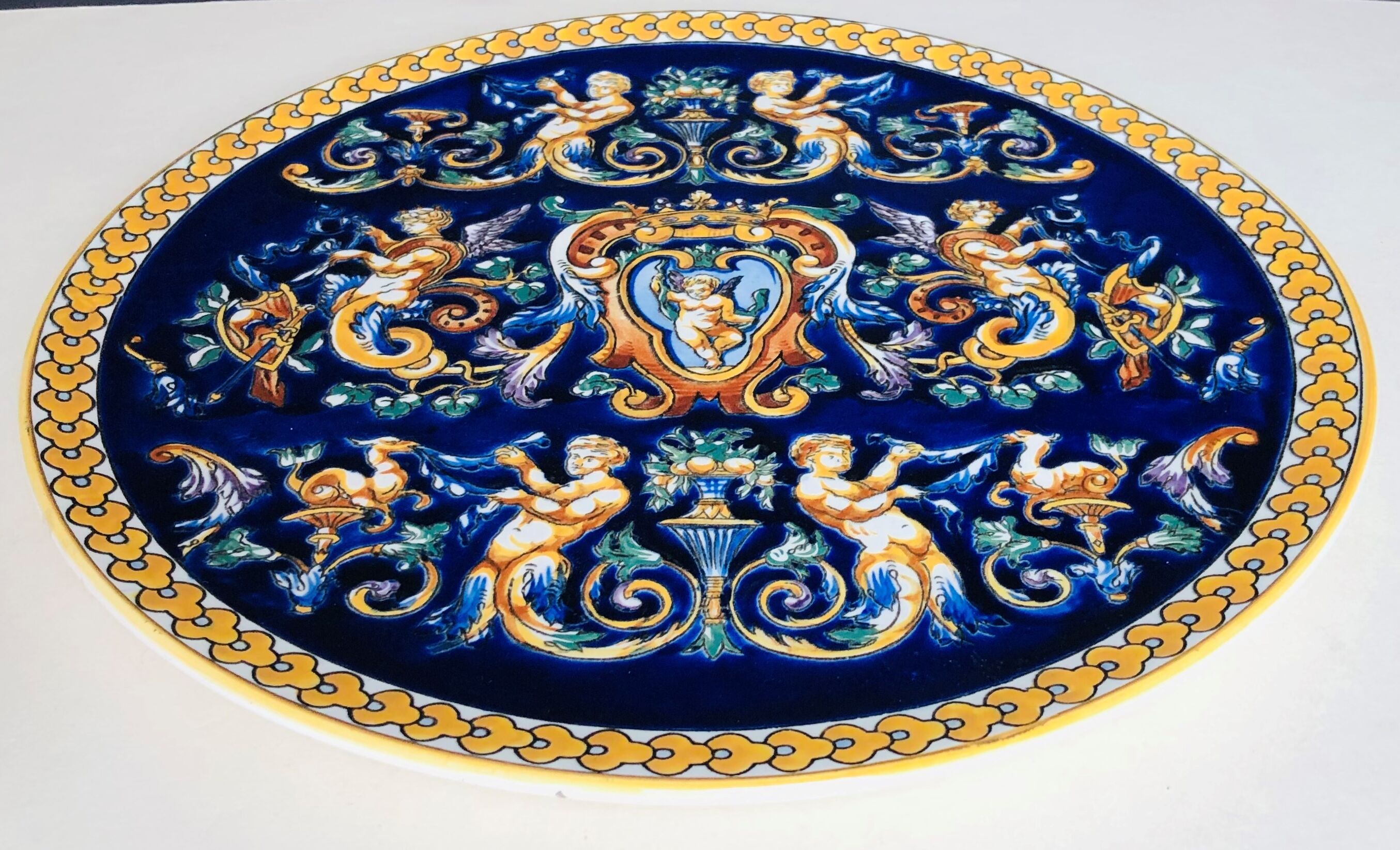 Gien earthen earthenware dish renaissance model