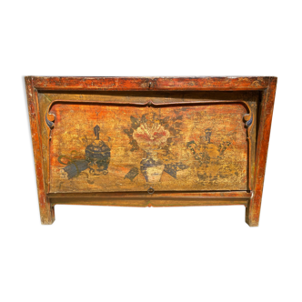 Mongolian wooden chest at the end of the 19th century