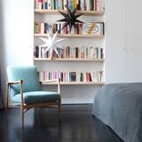 Floating Bakou Celadon Red Edition chair