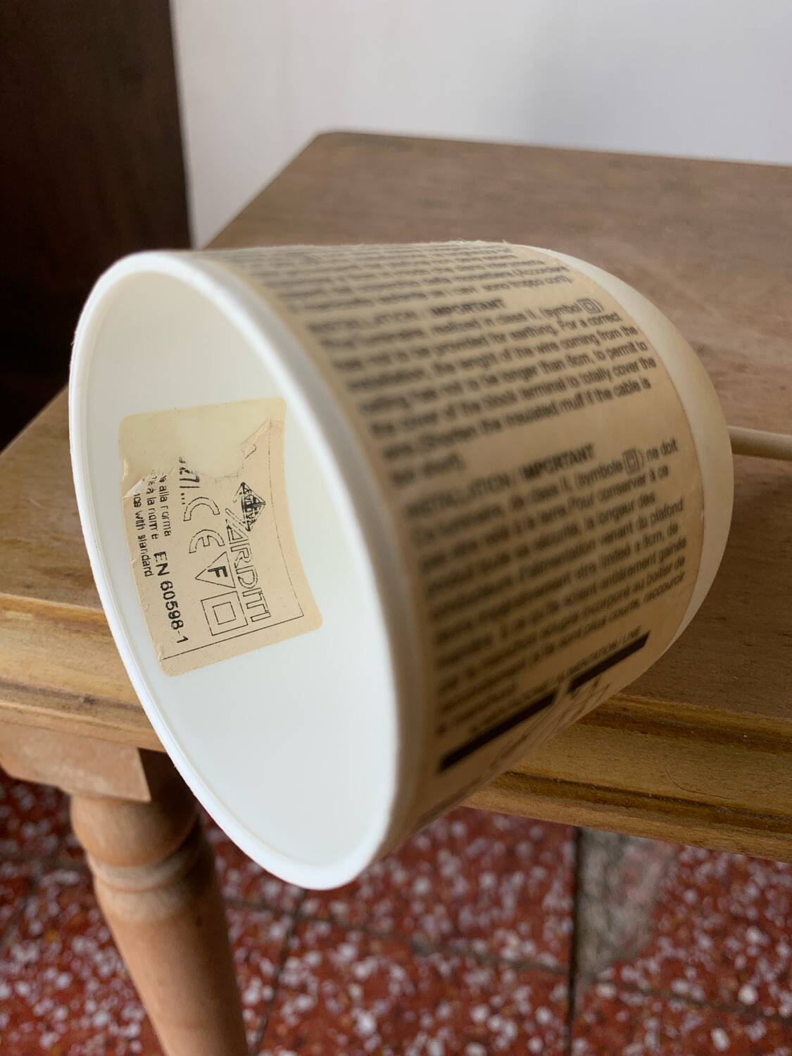 Vintage flower shaped wicker pendant light