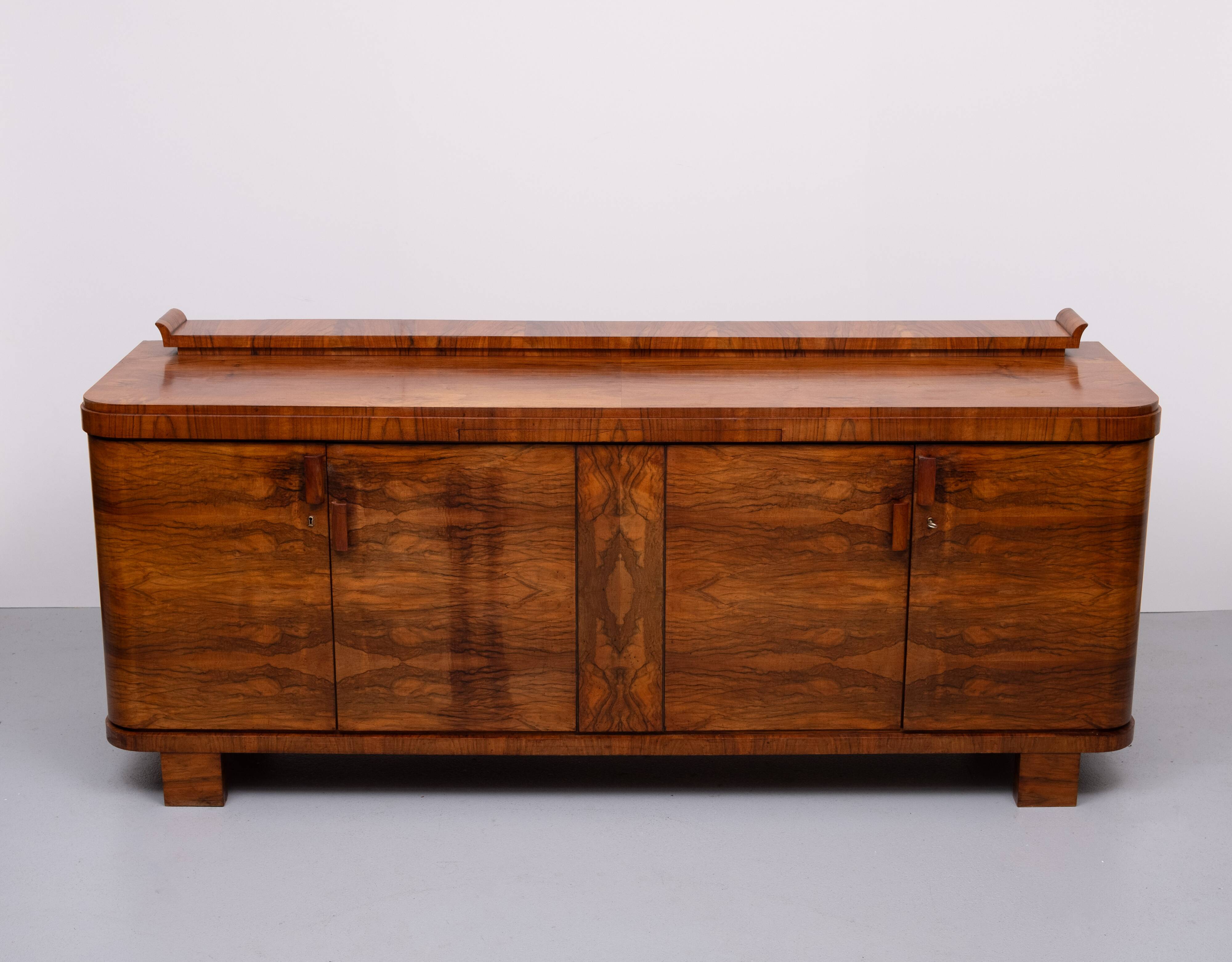 Art Deco sideboard in French burl