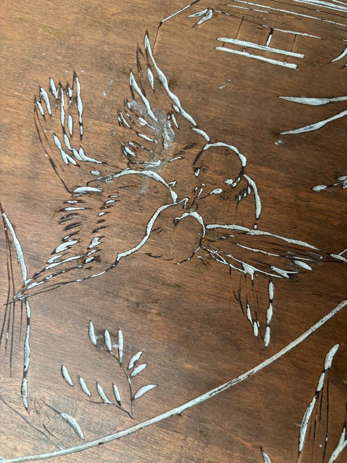 Antique pedestal table with engraved wooden top (birds) and sky blue base