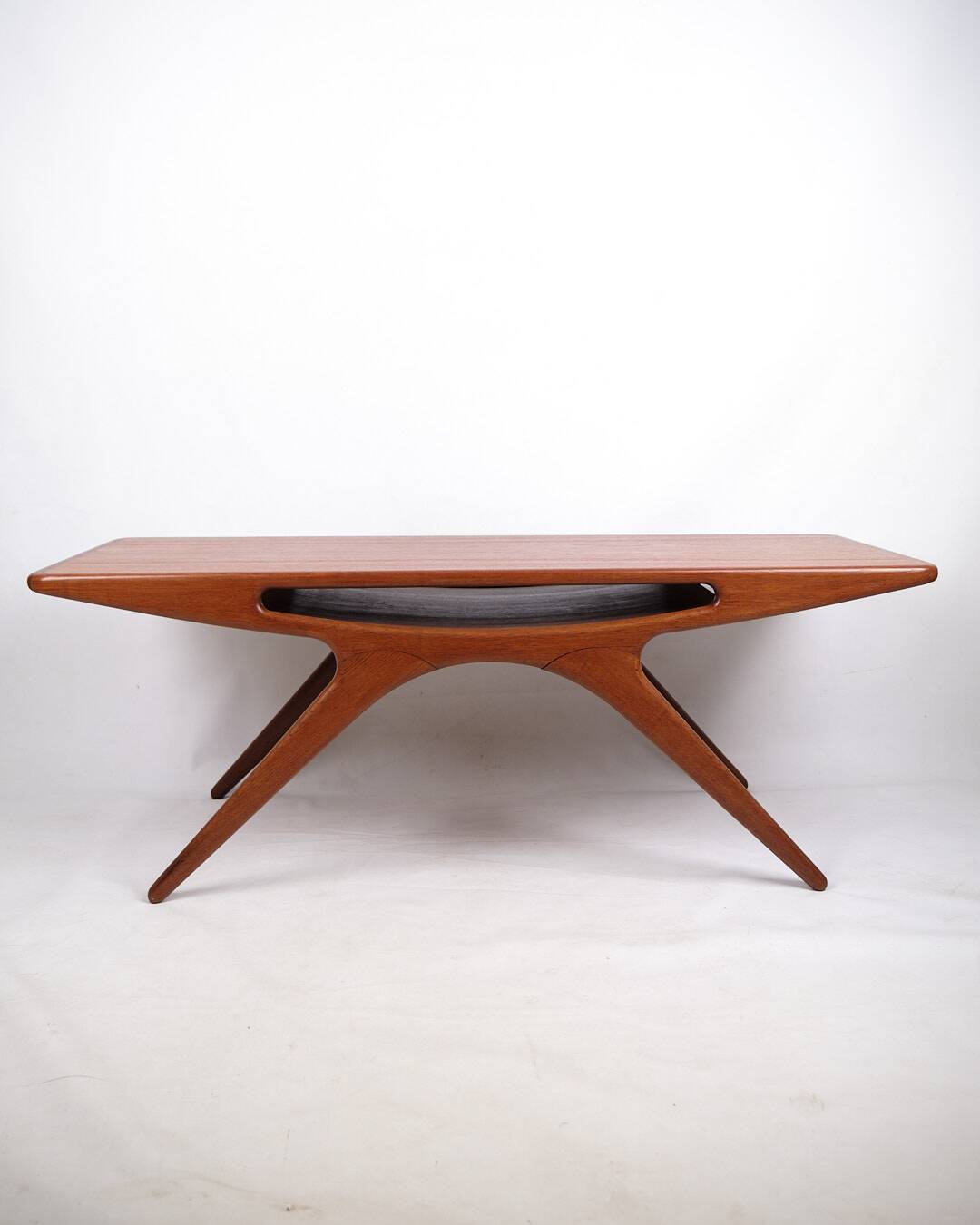 Coffee table - Model "Smilet" - teak - Johannes Andersen - CFC Silkeborg - 1960s