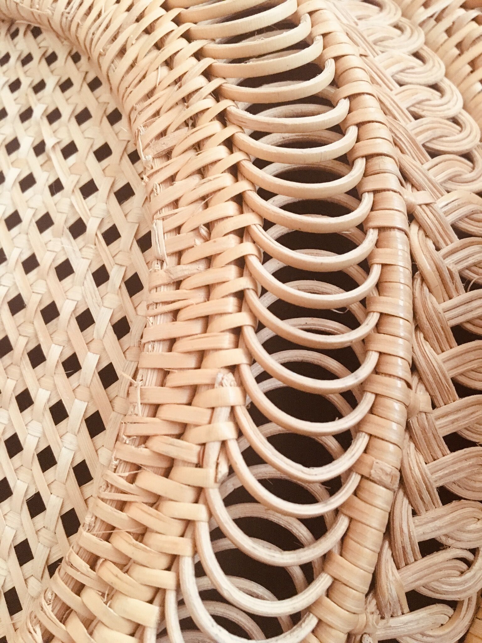 Braided straw basket