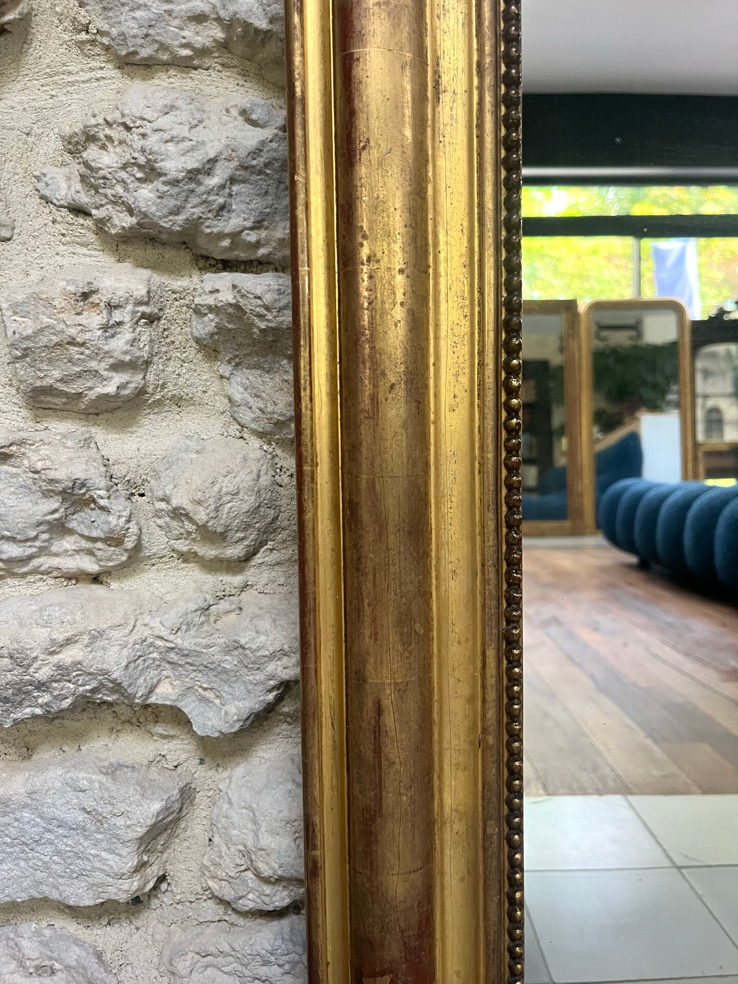 Miroir de cheminée Louis-Philippe perlé 126/90cm feuille d’or, glace