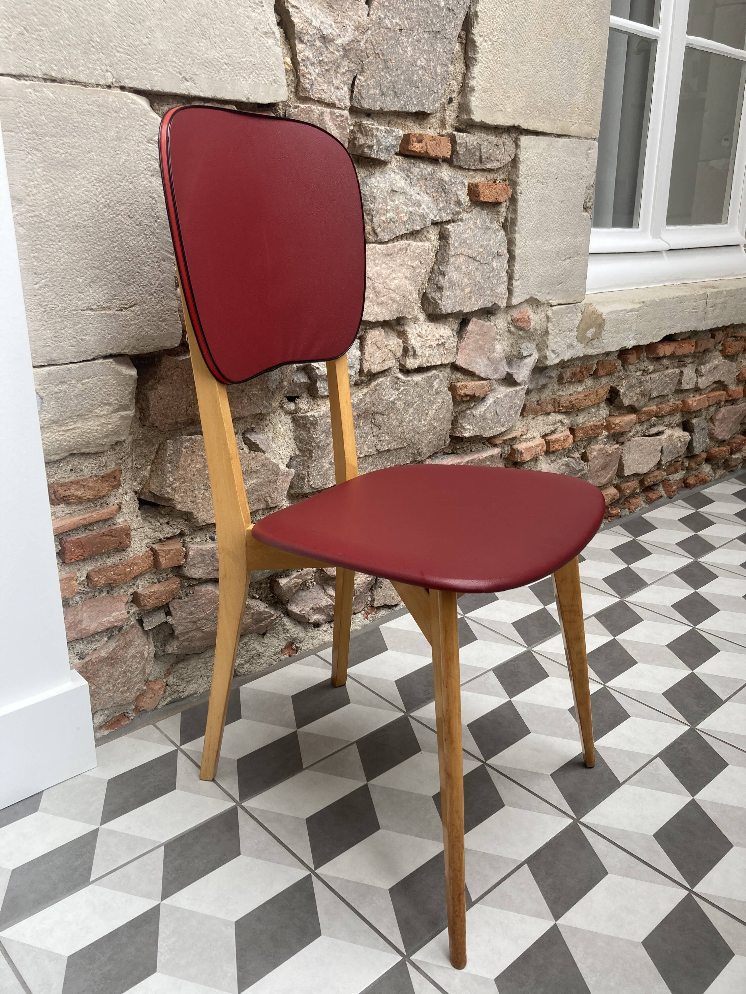 Red skaï chair 60s