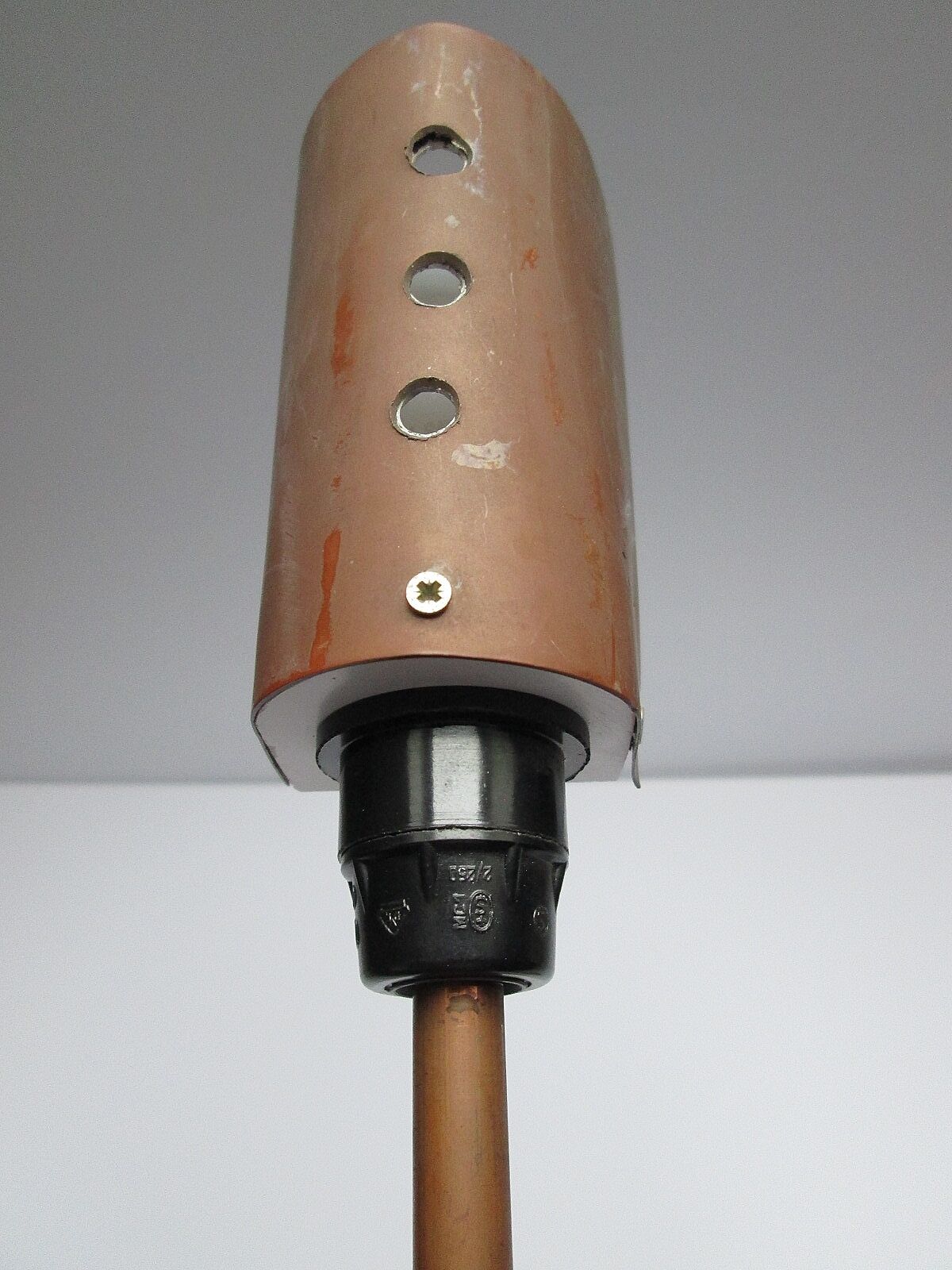 Techno Media lamp in copper and wood