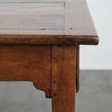 Elegant and subtle antique French dining table made of fruitwood