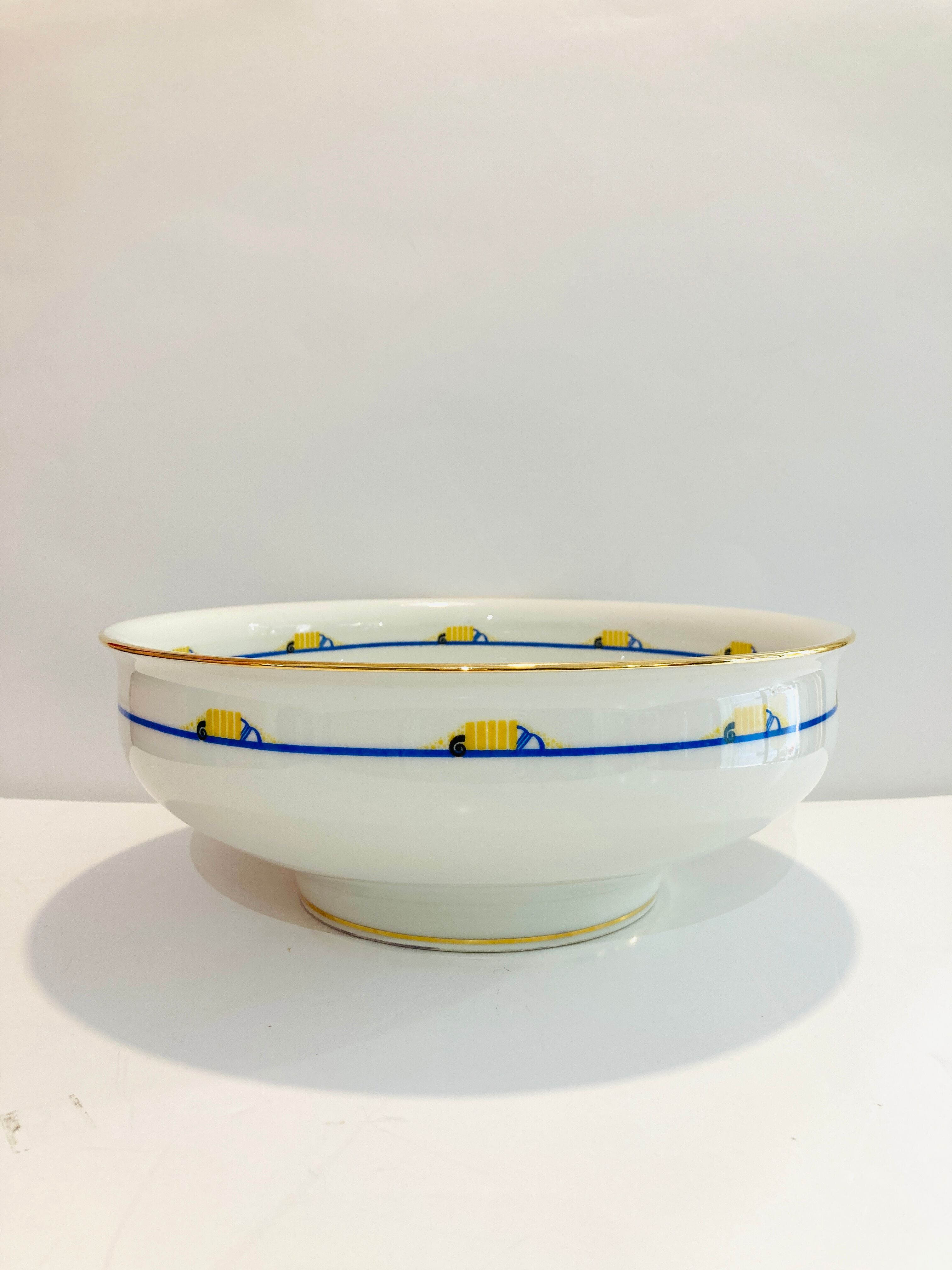 Large porcelain bowl pattern years 30-limoges france W Guerin&cie