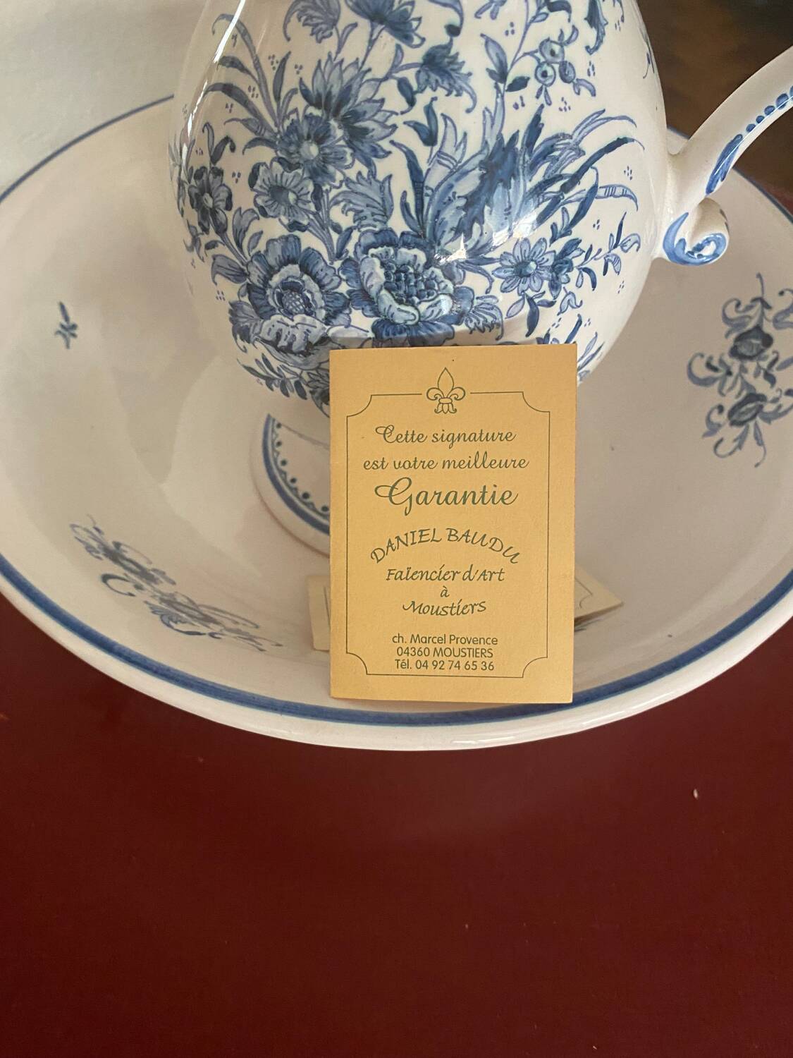 Bathroom faience. Moustier. signed.